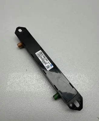 Chrysler Pacifica Antenna control unit P68306857AA 00534042660 91017A