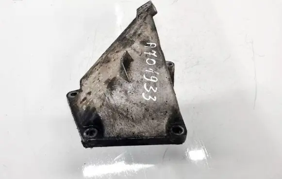Audi A6 S6 C5 4B Engine mounting bracket 4B0199307F