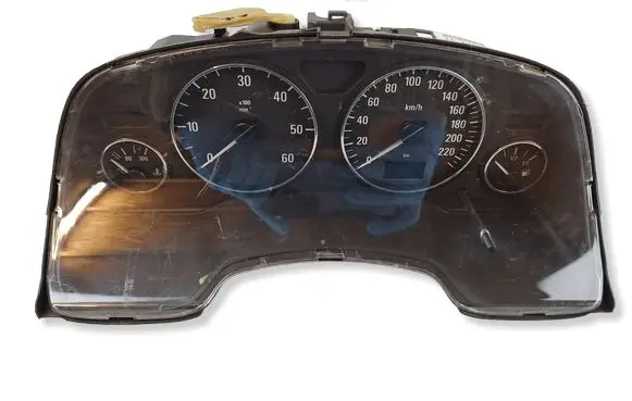 Opel Zafira A Speedometer (instrument cluster) 24461768JU