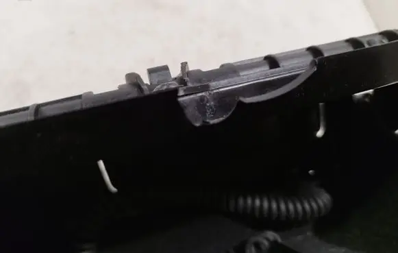 BMW 7 E65 E66 Glove box 51167029753 51167027427