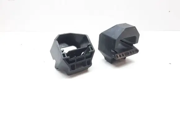 BMW 3 E92 E93 Radiator mount bracket 7524956 17117524956