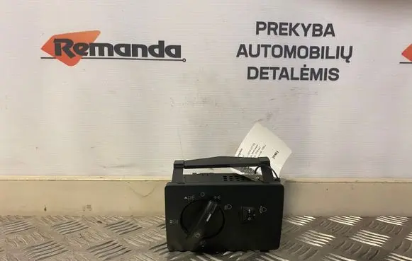 Ford Focus C-MAX Light switch 498610