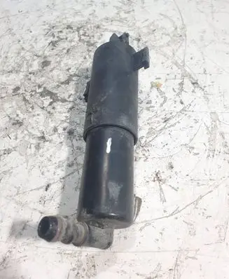 BMW 3 E90 E91 Headlight washer spray nozzle 7179311 13037710
