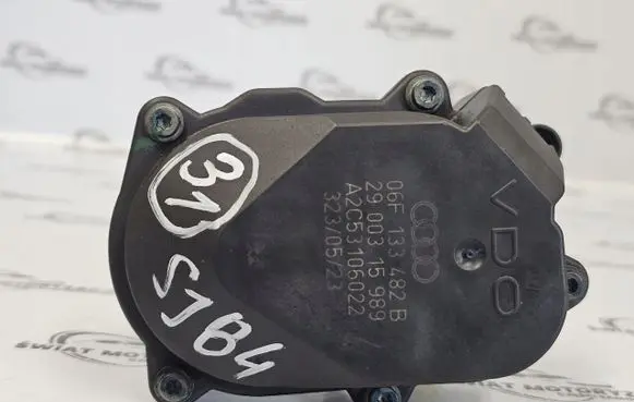 Audi A4 S4 B7 8E 8H Intake manifold valve actuator/motor 06F133482B