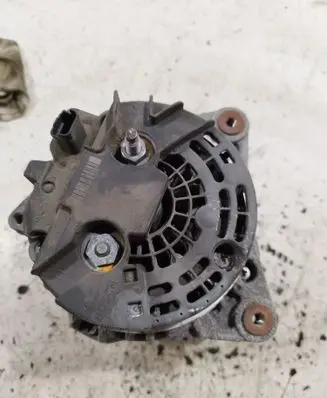 Nissan Qashqai Generator/alternator 8200728292