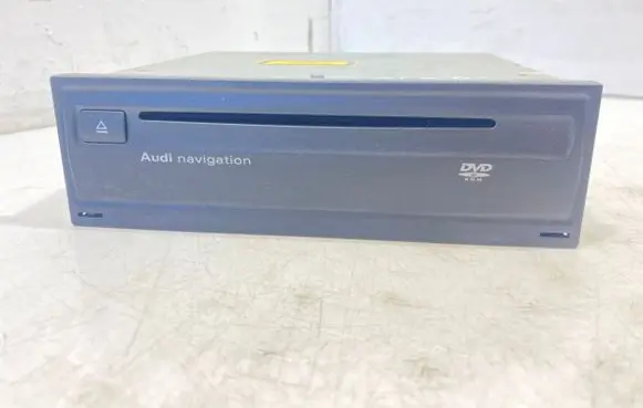 Audi A4 S4 B8 8K Navigation unit CD/DVD player 4E0919887M 4E0910888P