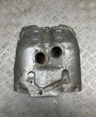 BMW 5 F10 F11 Heat shield in engine bay 7576993