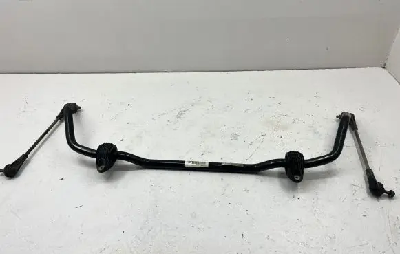 BMW 2 F46 Front anti-roll bar/sway bar 6853913