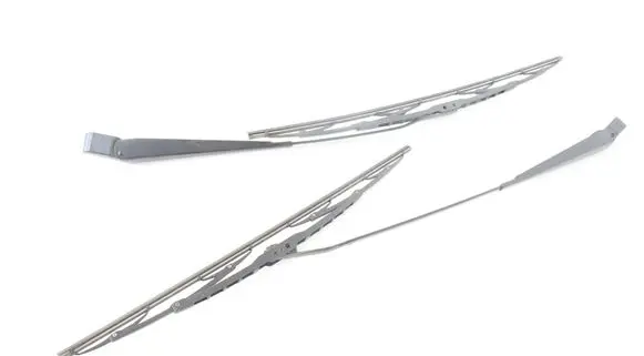Windshield/front glass wiper blade