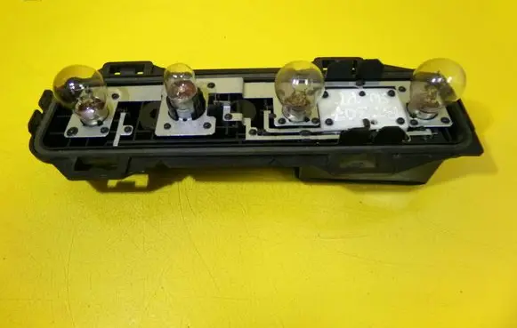Peugeot 307 Tail light bulb cover holder 89026198 89026938