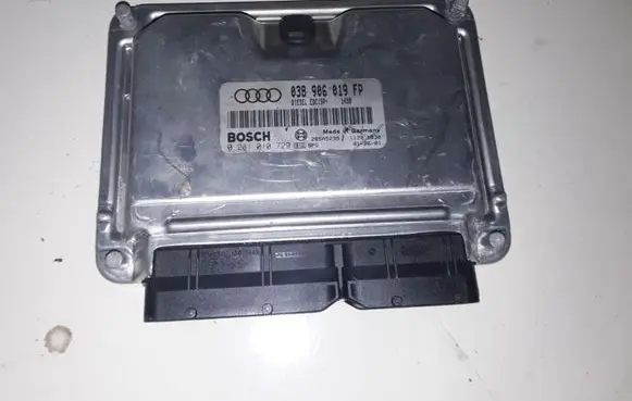 Audi A4 S4 B6 8E 8H Engine control unit/module 038906019FP 0281010729