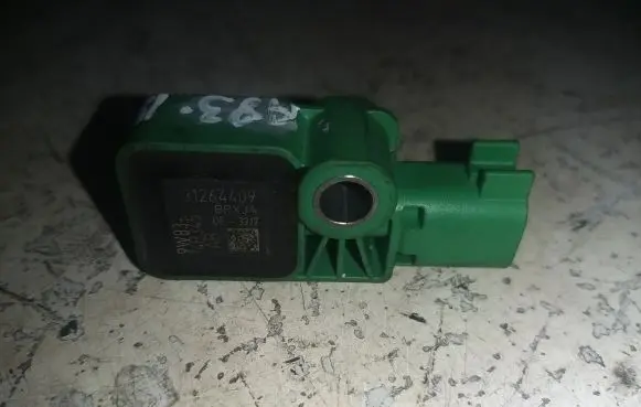 Volvo V50 Airbag deployment crash/impact sensor 31264409