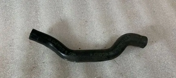 Mercedes-Benz C W202 Engine coolant pipe/hose a2028321394