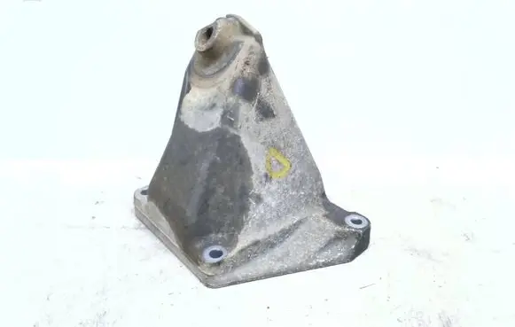 Mercedes-Benz S W221 Engine mounting bracket A2722230604