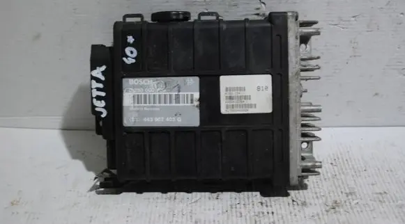 Volkswagen PASSAT B4 Engine control unit/module 0280000739