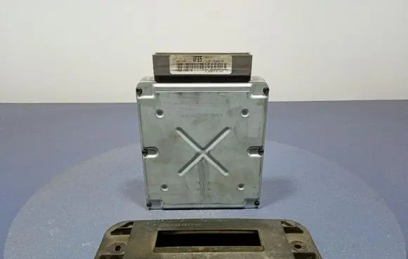 Mazda Tribute Engine control unit/module ECU 1L8F12B523AD