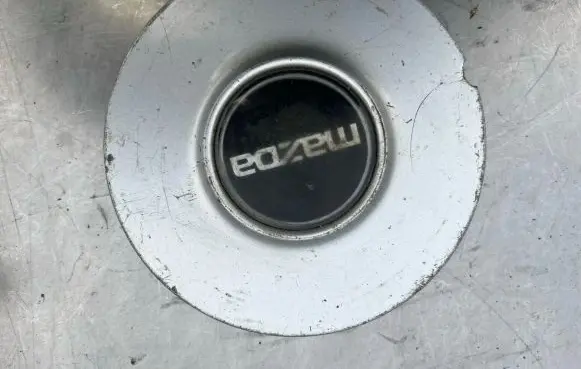 Mazda 626 Original wheel cap