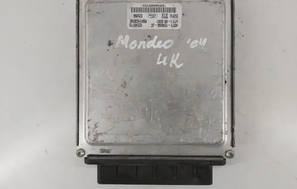 Ford Mondeo Mk III Engine control unit/module ECU 4S7112A650JC 12249775 R0411C024E