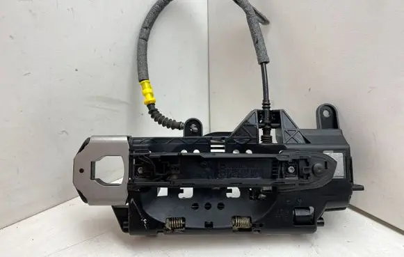 Audi A4 S4 B9 Front door exterior handle 8W1837811A 8W0837205B