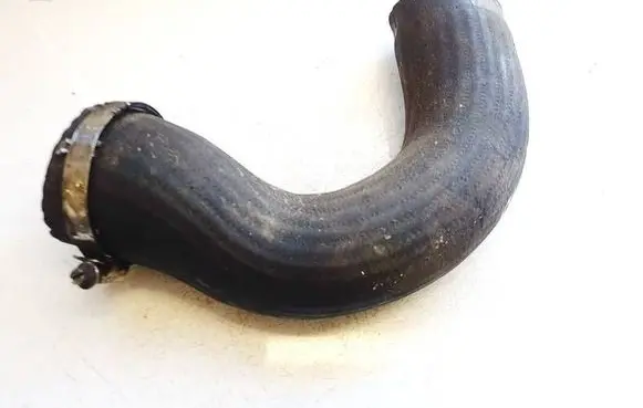 Intercooler hose/pipe