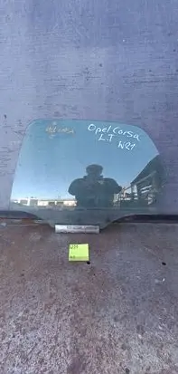 Opel Corsa C Rear door window glass 1212123