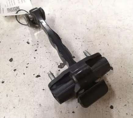 Volvo V40 Front door check strap stopper