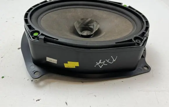 Nissan Navara D40 Front door speaker 28157