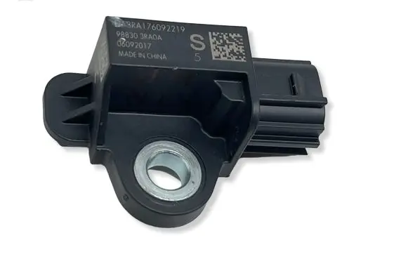 Nissan X-Trail T32 Airbag deployment crash/impact sensor 988303RA0A NA3RA176092219