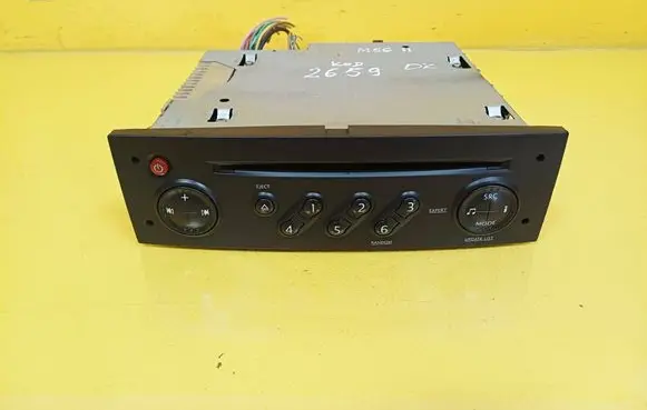 Renault Megane II Radio/CD/DVD/GPS head unit 8200483757 8200483757T
