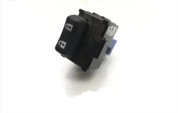 Lexus CT 200H Central locking switch button 