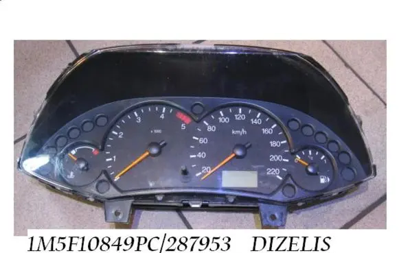 Ford Focus Speedometer (instrument cluster) 1M5F10849PC 287953