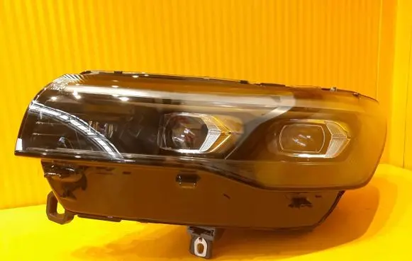 Volkswagen Tiguan Headlight/headlamp 571941059F