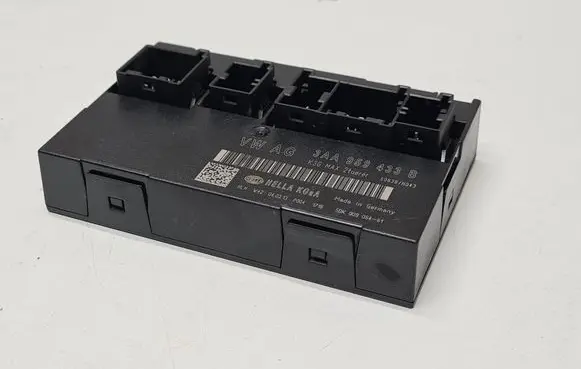 Volkswagen PASSAT B7 Comfort/convenience module 3AA959433B