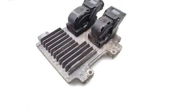 Opel Astra J Engine control unit/module 12647212 12642927