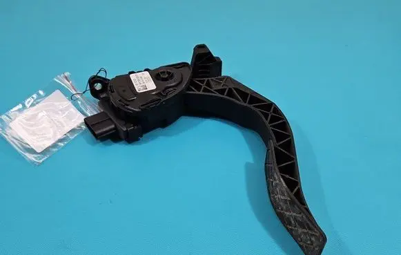 Audi A5 8T 8F Accelerator throttle pedal 8K1723523 IMPRK1437604