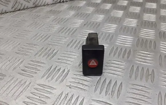 Dacia Logan I Hazard light switch