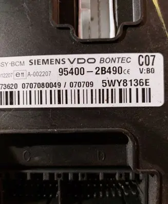 Hyundai Santa Fe Immobilizer control unit/module 954002B490 5WY8136E 0707080049