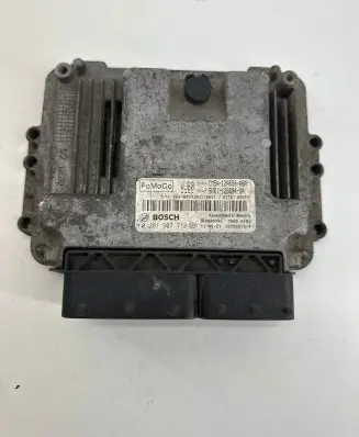 Ford Focus Engine control unit/module BV6112B684BA CM5A12A650ABA 0261S07713
