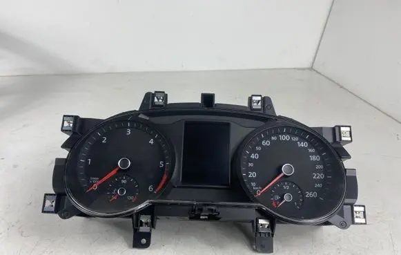 Volkswagen PASSAT B8 Speedometer (instrument cluster) 3G0920741B 3G0260204 157120KM