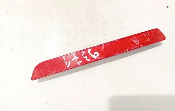 Rear tail light reflector