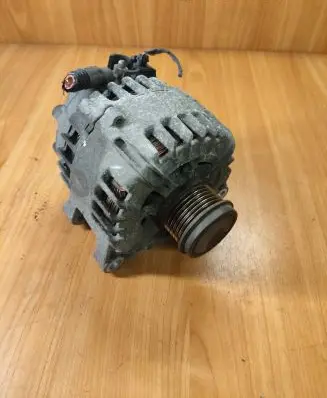 Ford Focus Generator/alternator AV6N10300GC 30659390 112070631