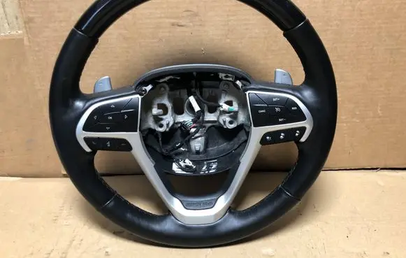 Jeep Grand Cherokee Steering wheel WK2
