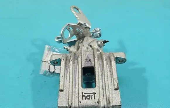 Rear brake caliper