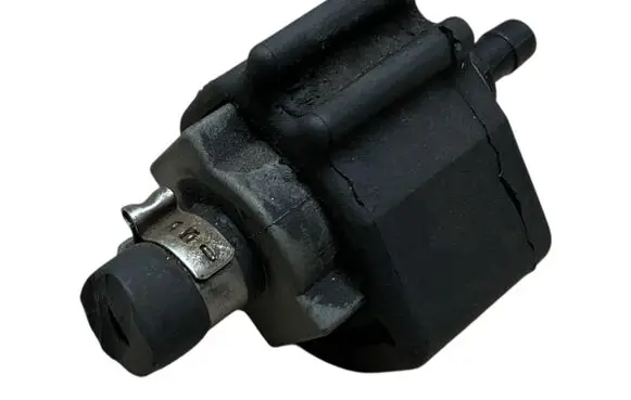 Jaguar XF X250 Turbo solenoid valve 72268701