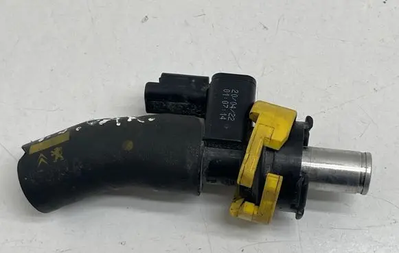 Peugeot 5008 II Coolant level sensor