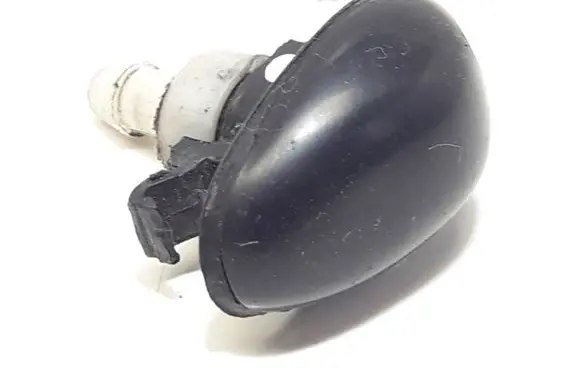 Nissan Almera N16 Windshield washer spray nozzle 