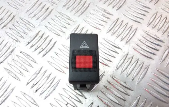 Volkswagen PASSAT B5 Hazard light switch 8D0941509C