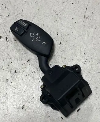 BMW 5 E39 Indicator stalk 5360836 6924103 040105043
