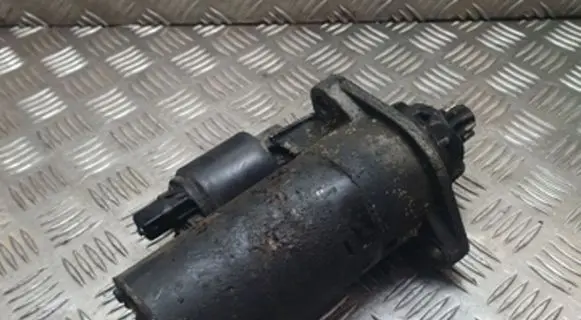 Volkswagen Sharan Starter motor 02M911023 001125018