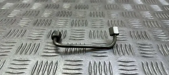 Opel Astra K Fuel injector supply line/pipe 